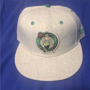 Boston Celtics New Era grey SnapBack hat